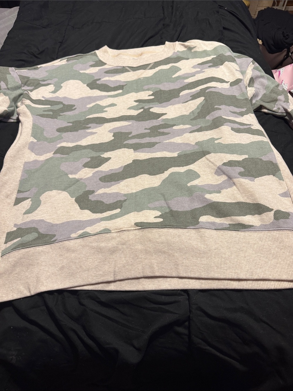 aerie Camo Crewneck Sweatshirt size xl